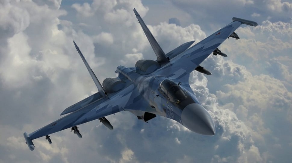 Rosyjski myśliwiec wielozadaniowy Su-35. Fot. wallshark.com