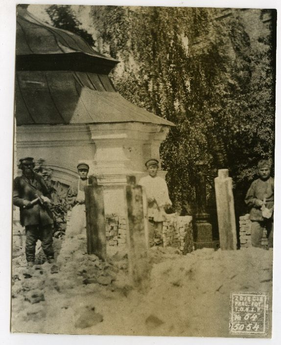 IS PAN BR0000002018 Kimbarowka, IS PAN B0000005054Rb, fot. Szulman, 1916.