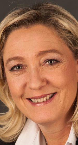 Front Narodowy, którym kieruje Le Pen może zmienić nazwę.