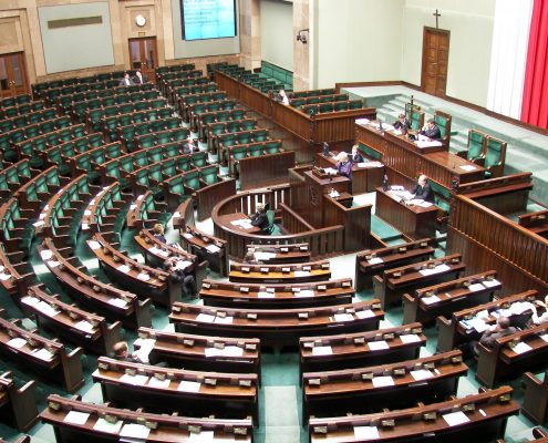 trwam PiS chce wyeliminować z Sejmu partie poniżej 15 proc. Kukiz: to powrót komuny