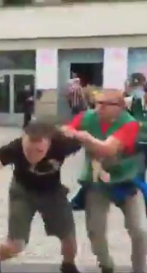 Młodzież Wszechpolska tłumaczy, że nie była agresorem