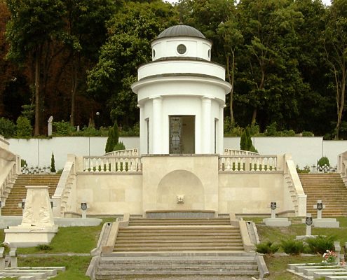 Wśród kresowych motywów ma znaleźć się kaplica z cmentarza Orląt Lwowskich.