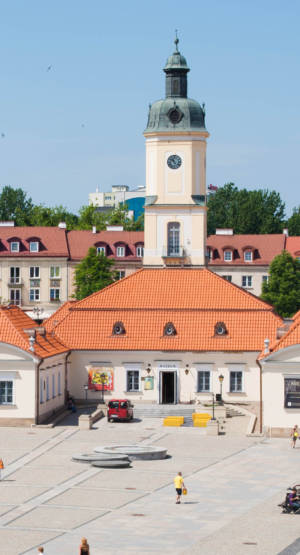 Zniszczono patriotycczny mural w Białymstoku