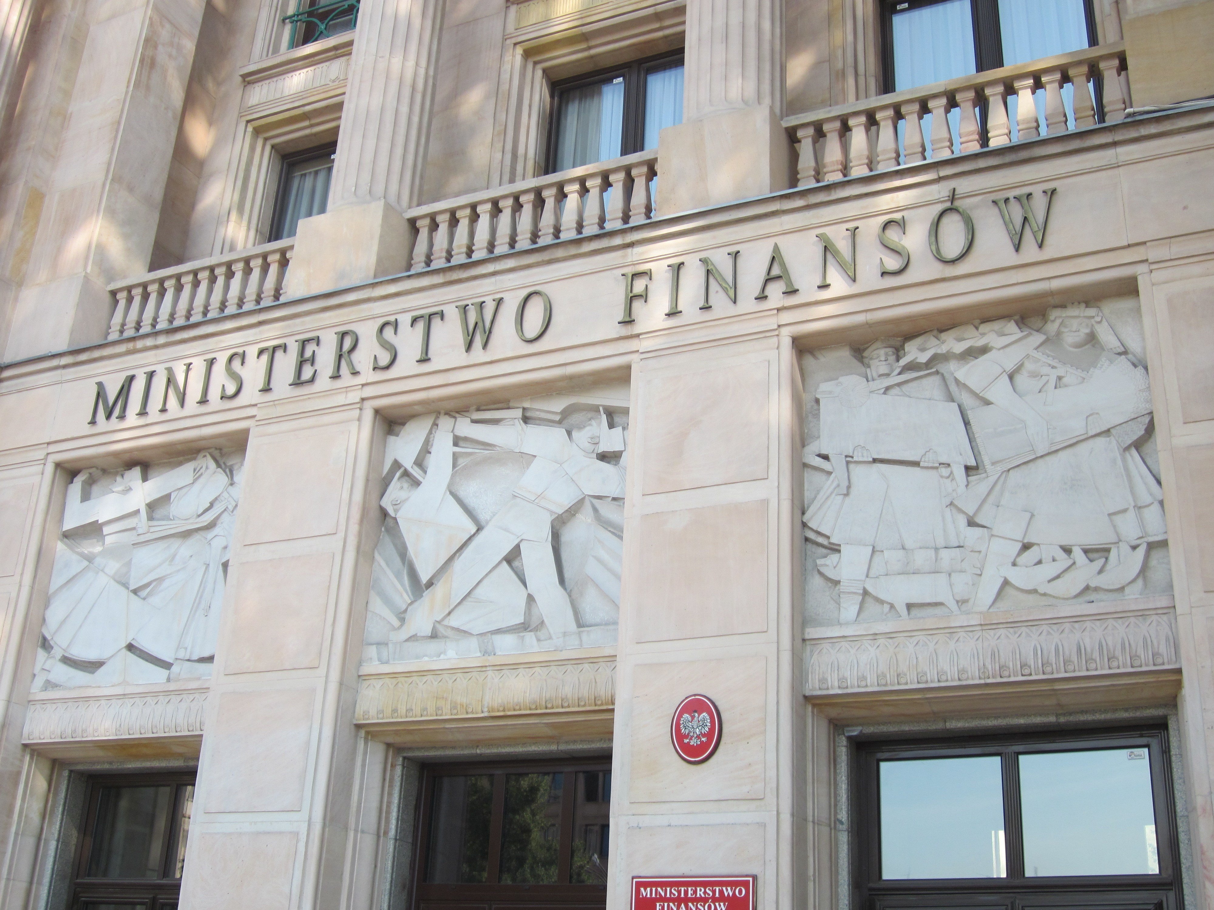 MF przedłużyło zawieszenie podatkuod sprzedaży detalicznej