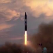 Iran przeprowadził udany test rakiety balistycznej Chorramszahr [+VIDEO]