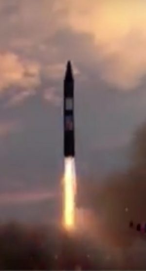 Iran przeprowadził udany test rakiety balistycznej Chorramszahr [+VIDEO]