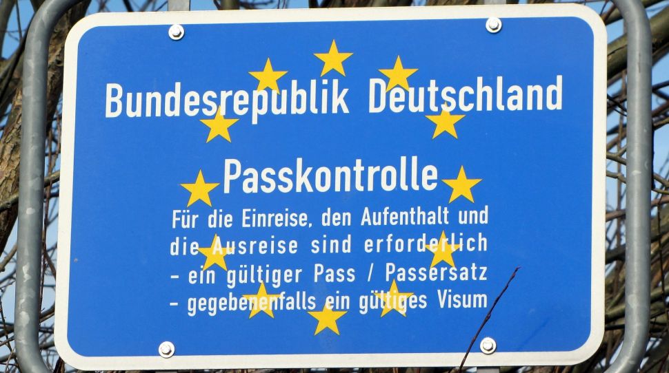 The Times: Niemcy i Francja chcą prawa do zawieszania strefy Schengen nawet na 4 lata