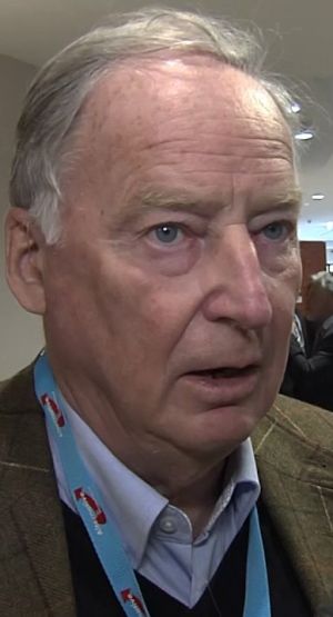 Szef AfD zapowiada, że odbierze Merkel kraj i naród