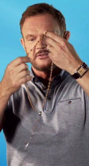 Cezary Pazura atakowany za udział w akcji Różaniec do Granic [+VIDEO]