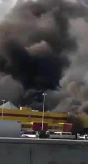 Moskwa: wielki pożar centrum handlowego [+VIDEO]