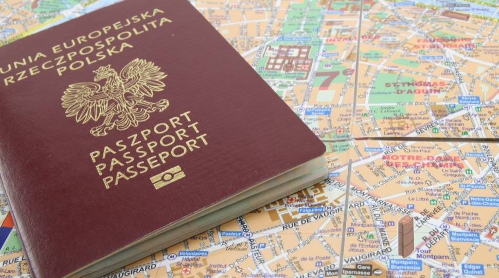 Poseł PiS chce wprowadzić możliwość zakupu polskiego obywatelstwa