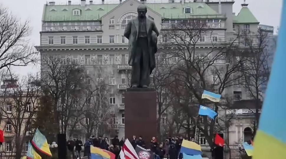 Ukraina: Ulicami Kijowa przeszły tysiące zwolenników Saakaszwilego [+VIDEO]