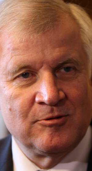 szef msw niemiec Seehofer