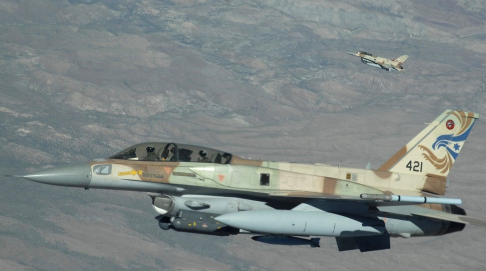 Izraelski F-16, źr. Wikimedia