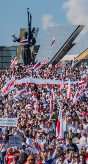 Wielka manifestacja przeciwników Łukaszenki, 16.08.20, fot. Wikipedia.org