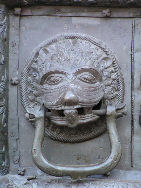 Fragment Drzwi Płockich, fot. Cancre, Wikipedia.